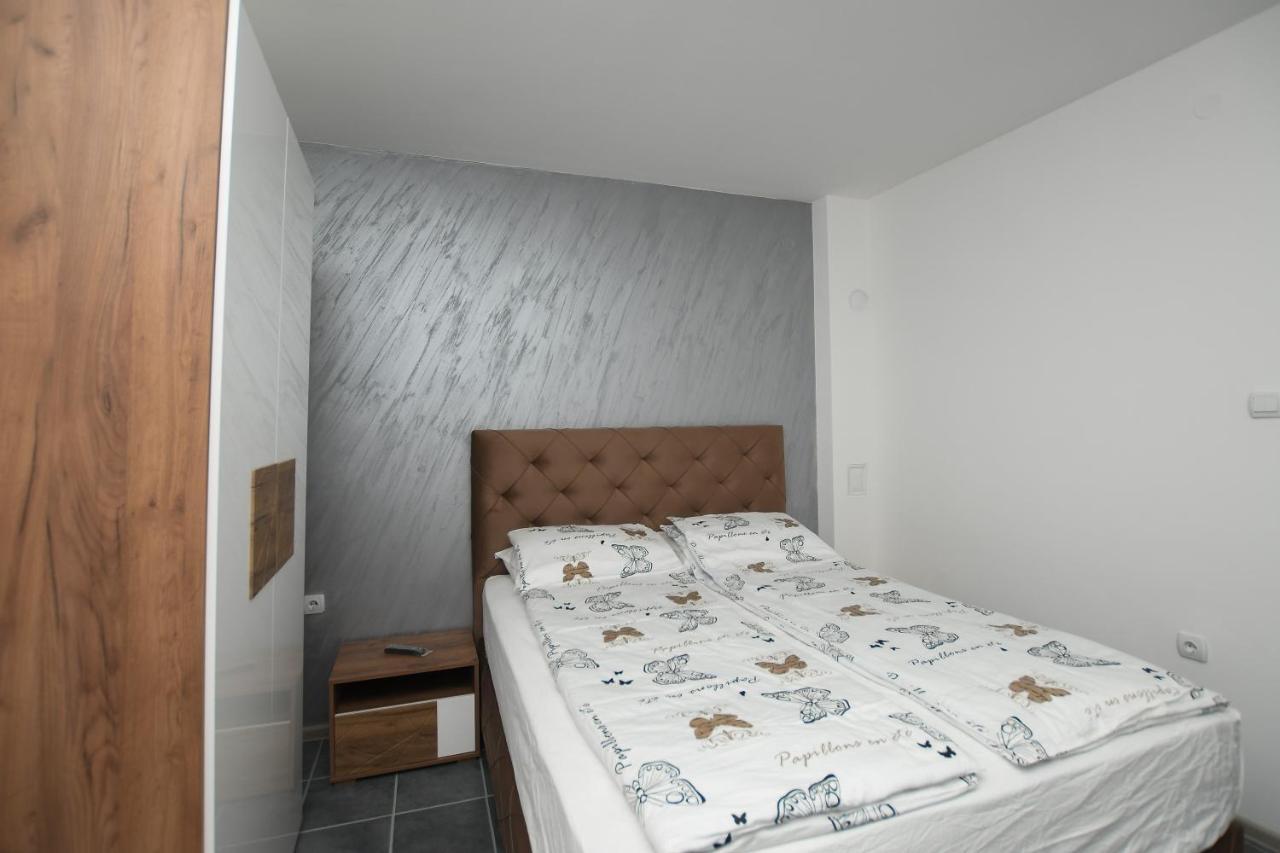 Relax Apartmani Kladovo Dış mekan fotoğraf